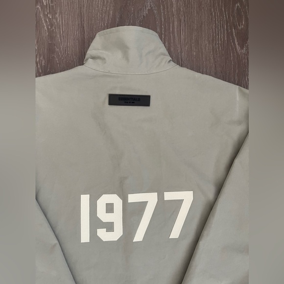 Fear of God Essentials 1977 Coaches Jacket Sea Foam - Picture 6 of 9